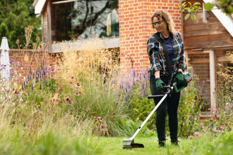 Podkaszarka Akumulatorowa Kosa AdvancedGrassCut 36V-33 Bosch Podkaszarka Akumulatorowa Kosa AdvancedGrassCut 36V-33 Bosch