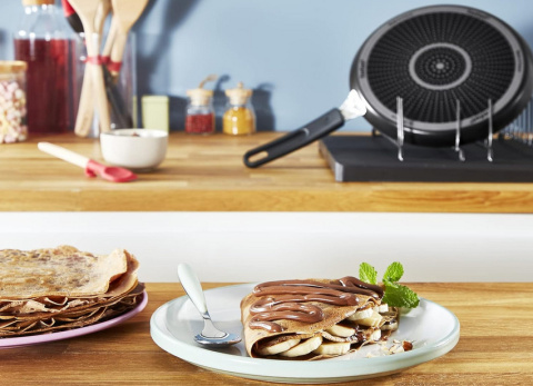TEFAL B56410AZ Patelnia do Naleśników 25 cm, Nieprzywierająca Powłoka, Thermo-Signal, Czarna TEFAL B56410AZ Patelnia do Naleśników 25 cm, Nieprzywierająca Powłoka, Thermo-Signal, Czarna