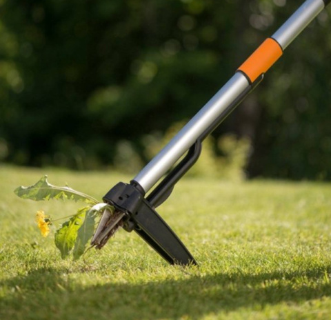 Fiskars SmartFit™ Wyrywacz do chwastów Fiskars SmartFit™ Wyrywacz do chwastów