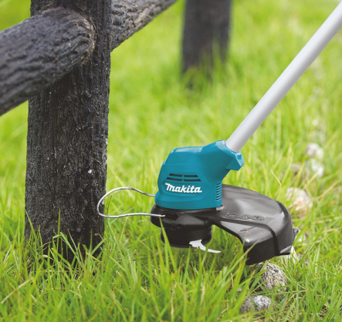 Makita UR100DZ – Akumulatorowa nożyca do trawy 10,8 V (bez akumulatora) Makita UR100DZ – Akumulatorowa nożyca do trawy 10,8 V (bez akumulatora)