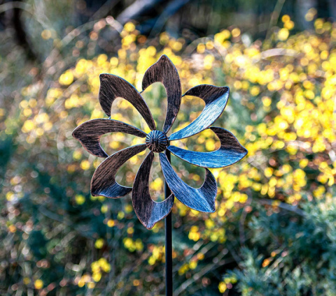 Wiatrak ogrodowy Dahlia 155 cm – metalowa rzeźba dekoracyjna Wiatrak ogrodowy Dahlia 155 cm – metalowa rzeźba dekoracyjna