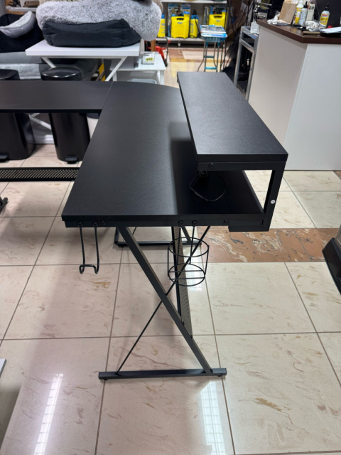 Bestier Biurko Gamingowe L-Shaped 130 cm RGB z Półką Bestier Biurko Gamingowe L-Shaped 130 cm RGB z Półką