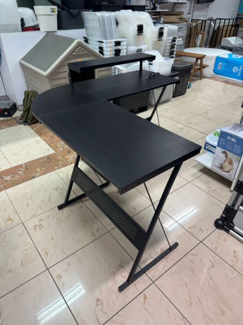 Bestier Biurko Gamingowe L-Shaped 130 cm RGB z Półką Bestier Biurko Gamingowe L-Shaped 130 cm RGB z Półką