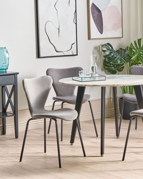 beliani Krzesło do jadalni BOONVILLE Welur Jasnoszary beliani Krzesło do jadalni BOONVILLE Welur Jasnoszary