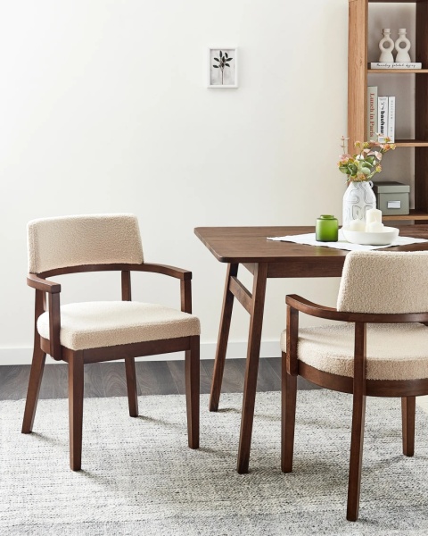 Beliani Krzesło do jadalni DALBO Boucle Ciemnobrązowe/Jasnobeżowe