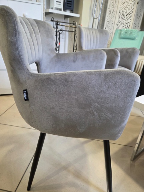 Beliani SANILAC Zestaw 2 krzeseł do jadalni Welur szary